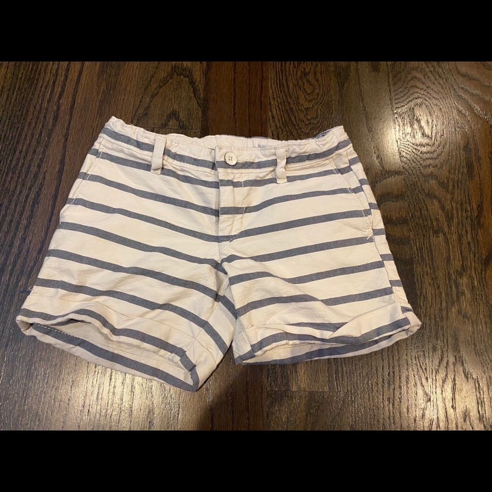 Gap shorts size 7